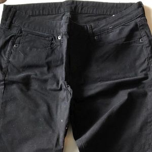 UNIQLO Black Jeans